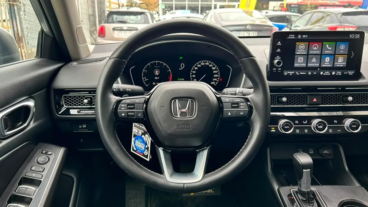 Honda Civic Touring 1.5 Aut año 2025
