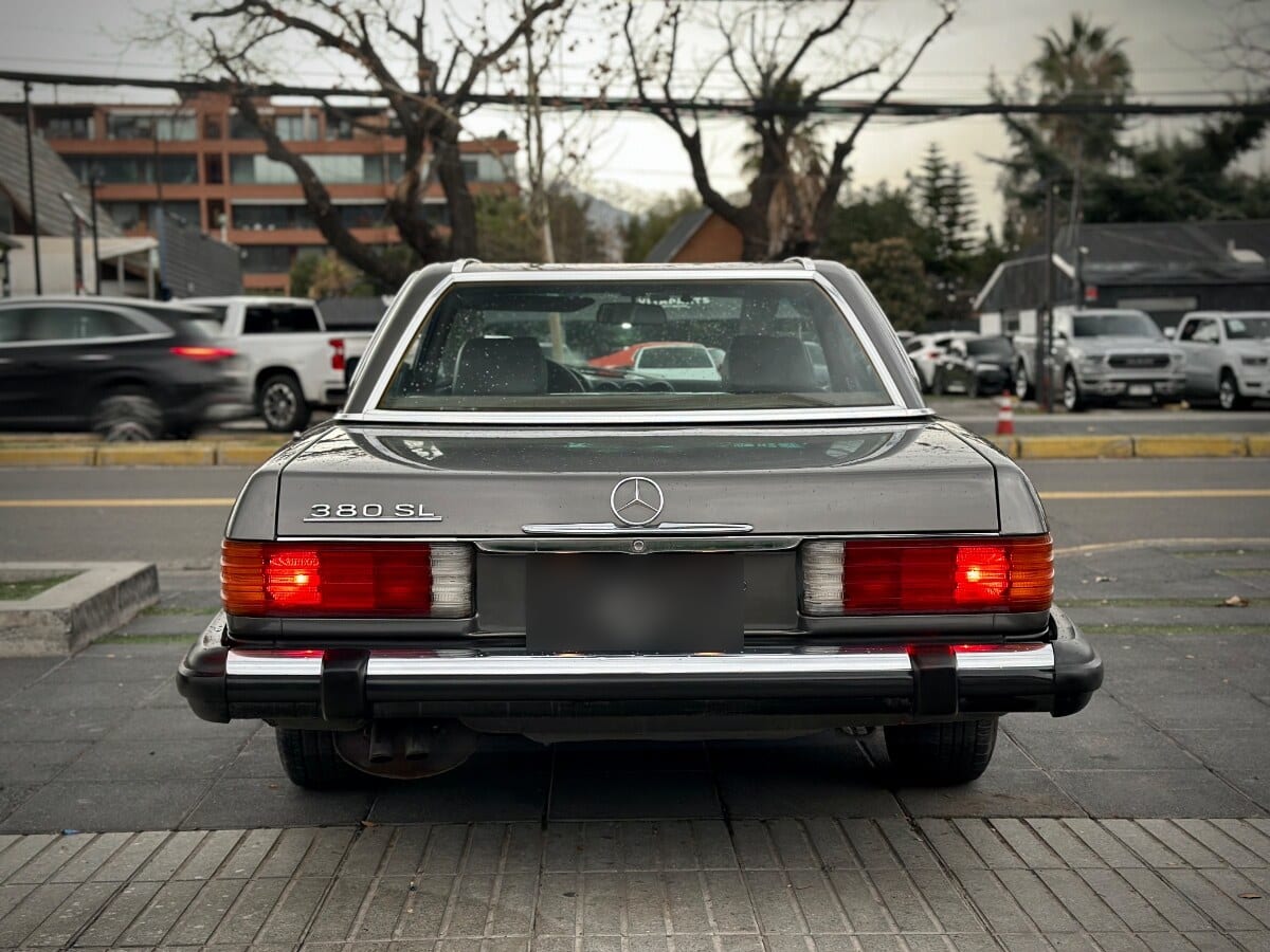 Mercedes-Benz 380 Sl año 1985