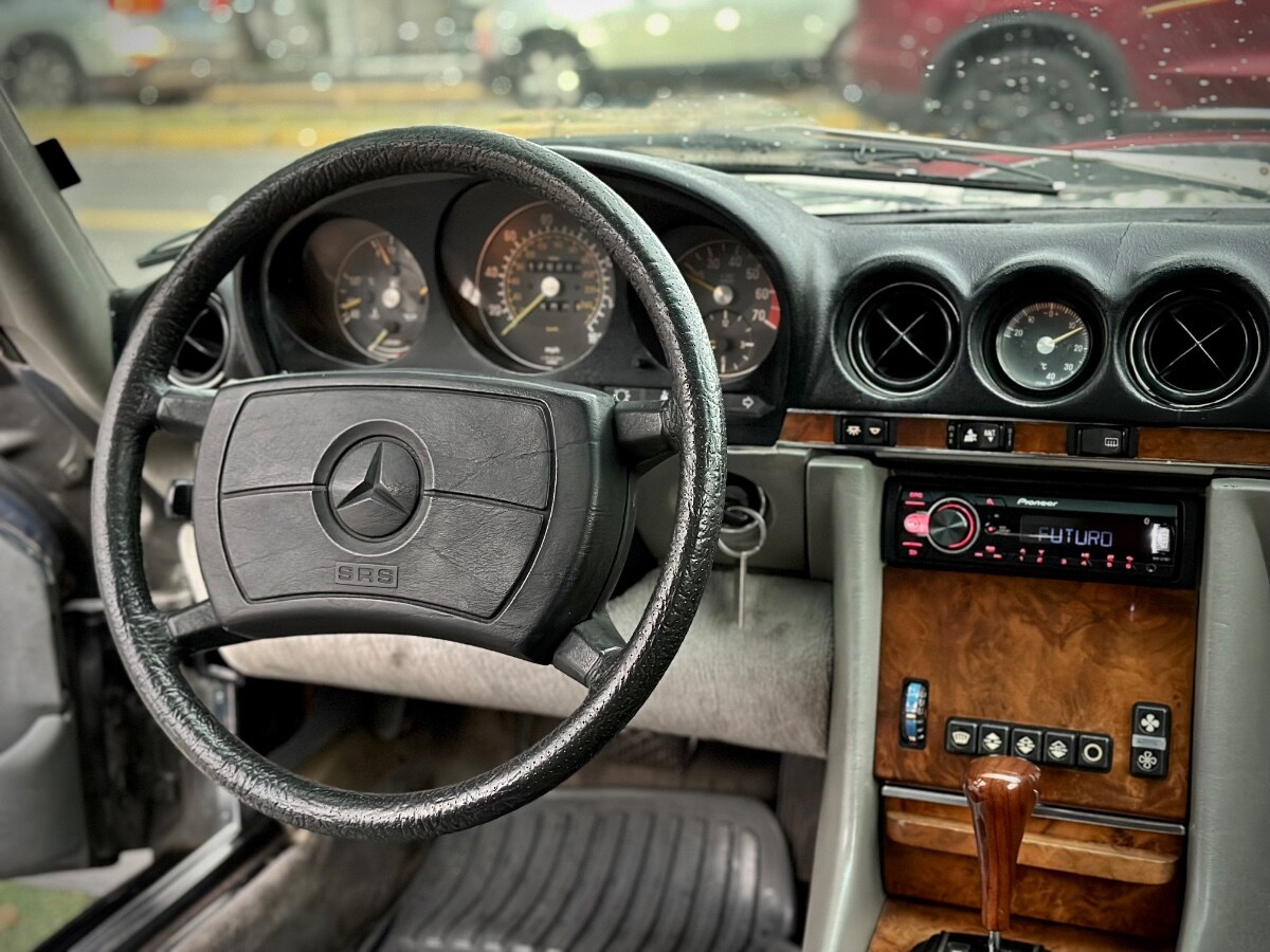 Mercedes-Benz 380 Sl año 1985