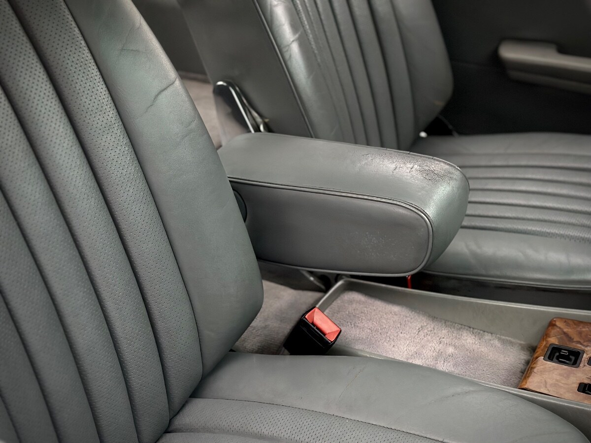 Mercedes-Benz 380 Sl año 1985