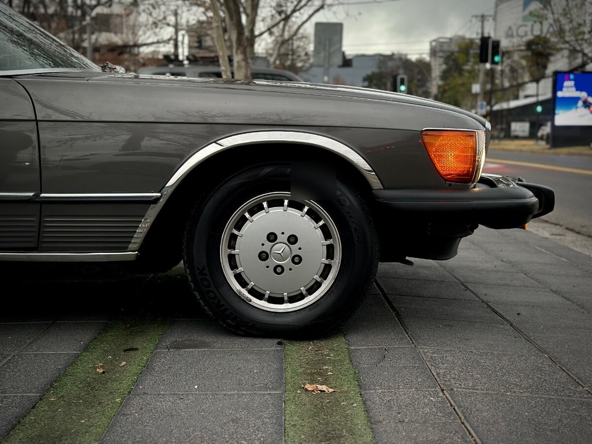 Mercedes-Benz 380 Sl año 1985