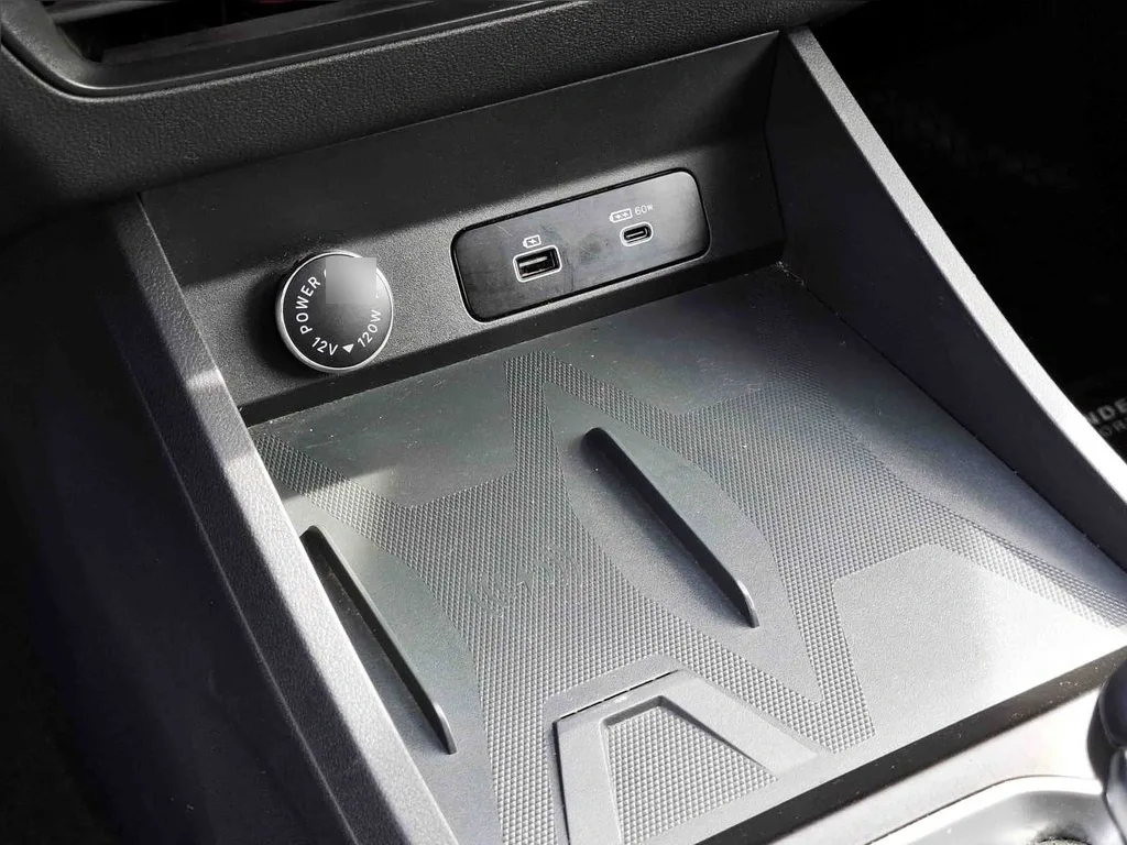 Jetour Dashing 1.5t Lux 4x2 Mt 5p año 2024