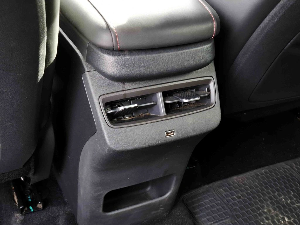 Jetour Dashing 1.5t Lux 4x2 Mt 5p año 2024