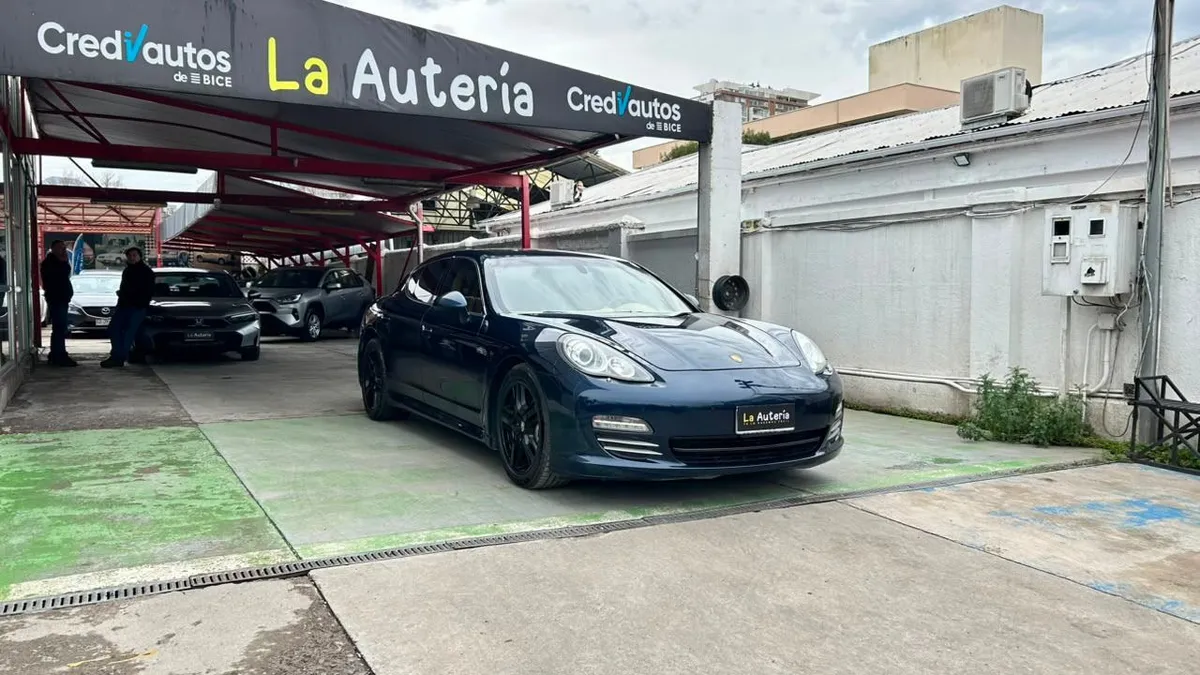 Porsche Panamera 4s Awd 4.8 Aut año 2012