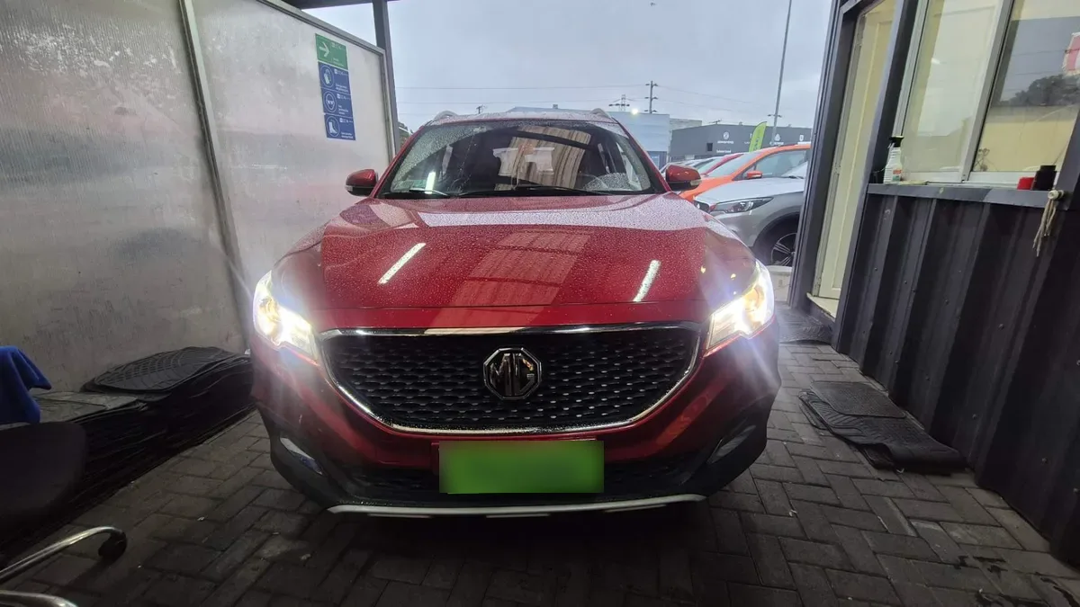 MG Mg Zs 1.5 Std 4x2 Mt 5p año 2022