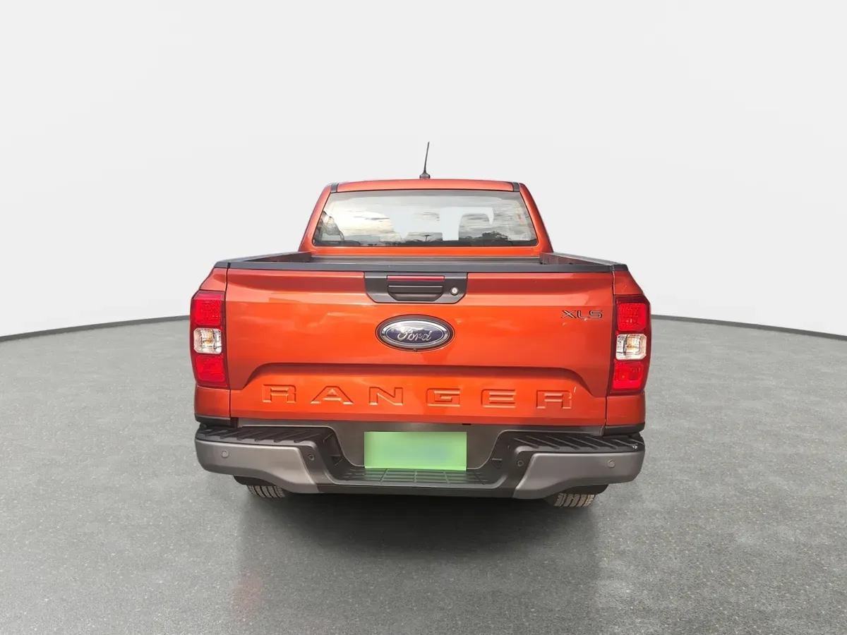 Ford Ranger 2.0 Xls Diesel 4x2 Dob. Cab. Mt 4p año 2025