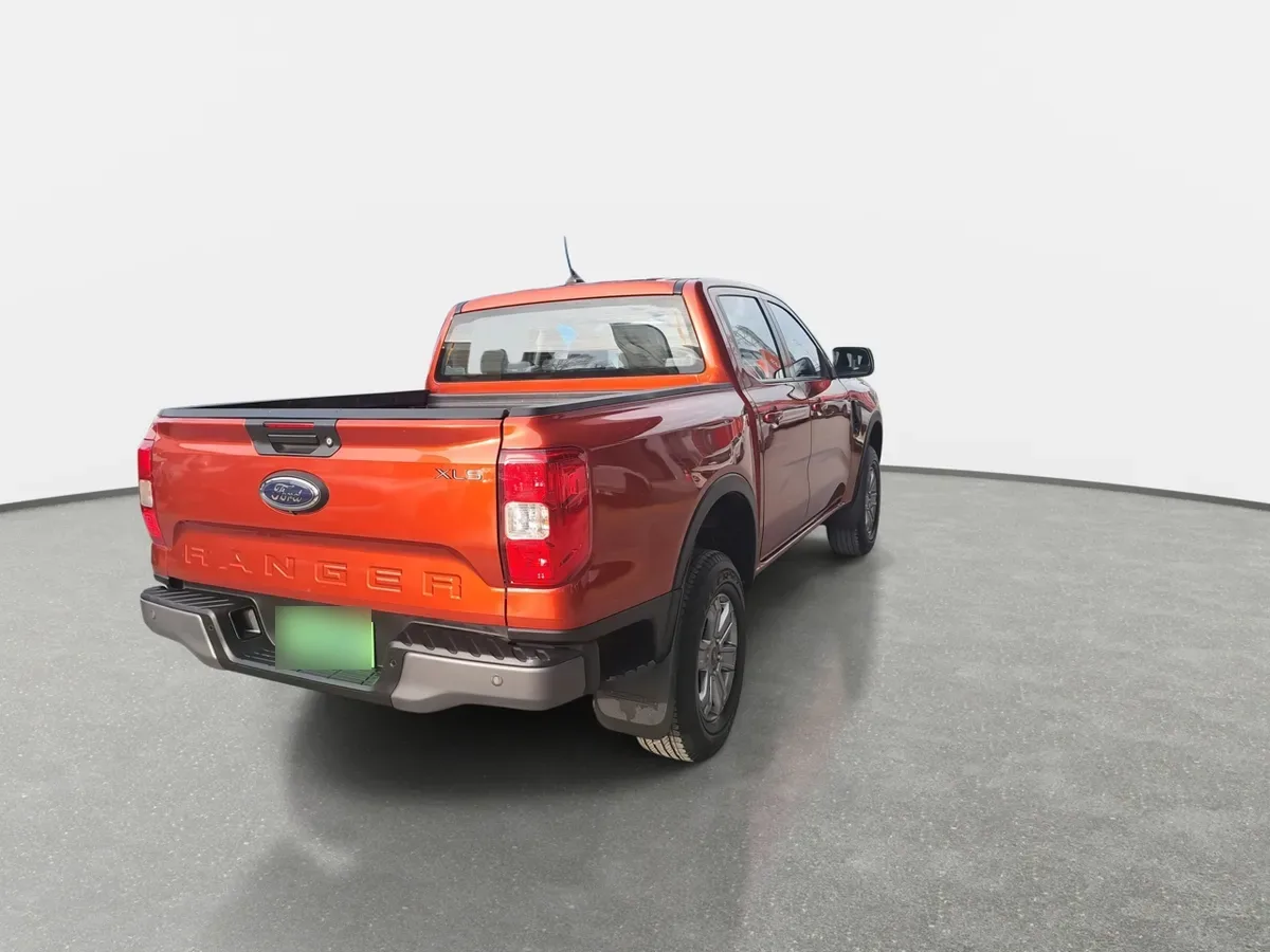 Ford Ranger 2.0 Xls Diesel 4x2 Dob. Cab. Mt 4p año 2025