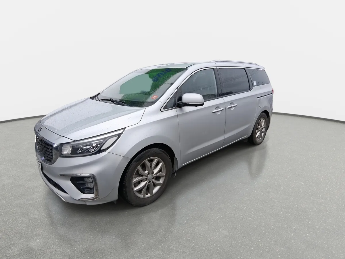 Kia Grand Carnival 2.2 Ex Diesel 4x2 8at 5p año 2020