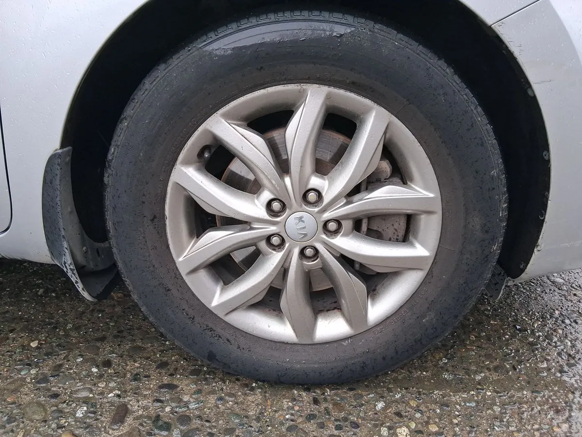 Kia Grand Carnival 2.2 Ex Diesel 4x2 8at 5p año 2020