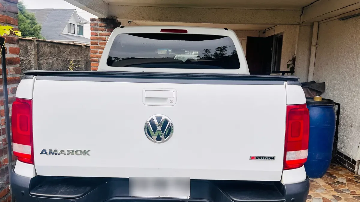 VOLKSWAGEN AMAROK 2.0 Highline At 4x4 Diesel año 2021