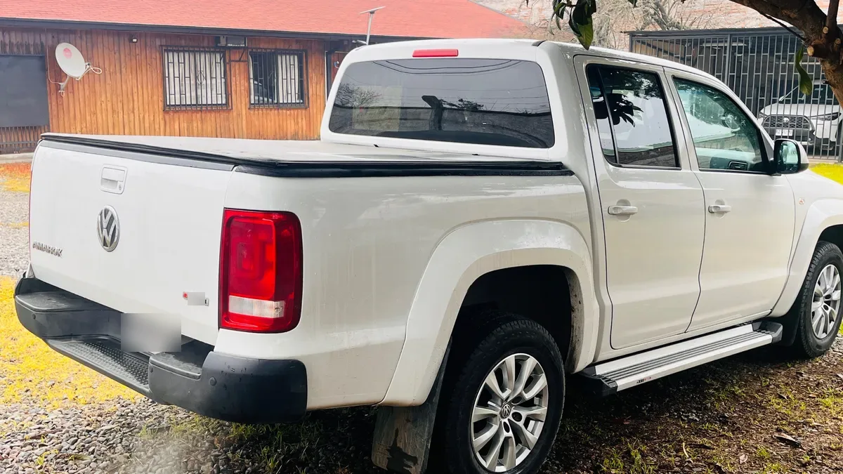 VOLKSWAGEN AMAROK 2.0 Highline At 4x4 Diesel año 2021