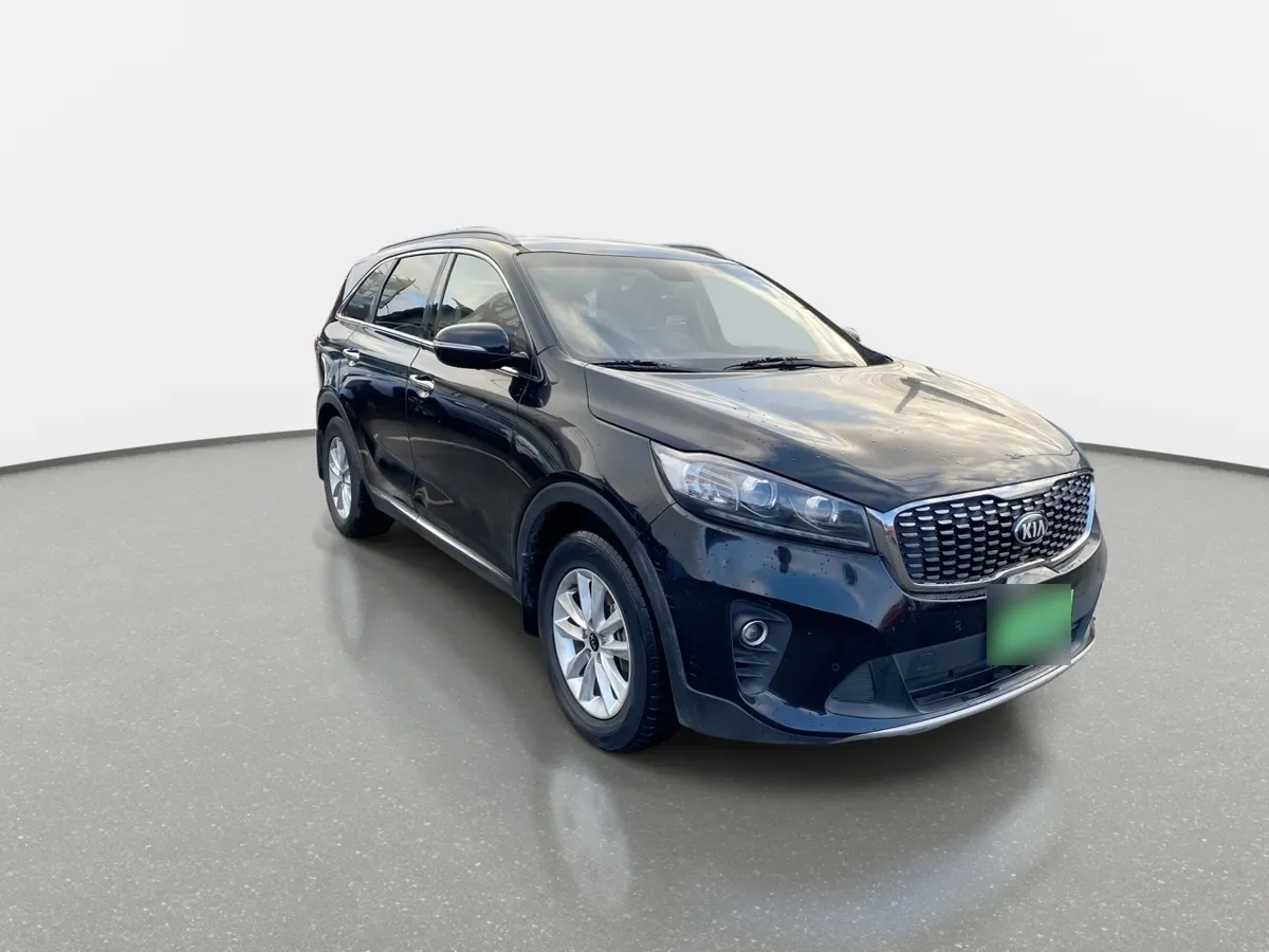 Kia Sorento 2.4 Ex 2wd Mt 5p año 2019