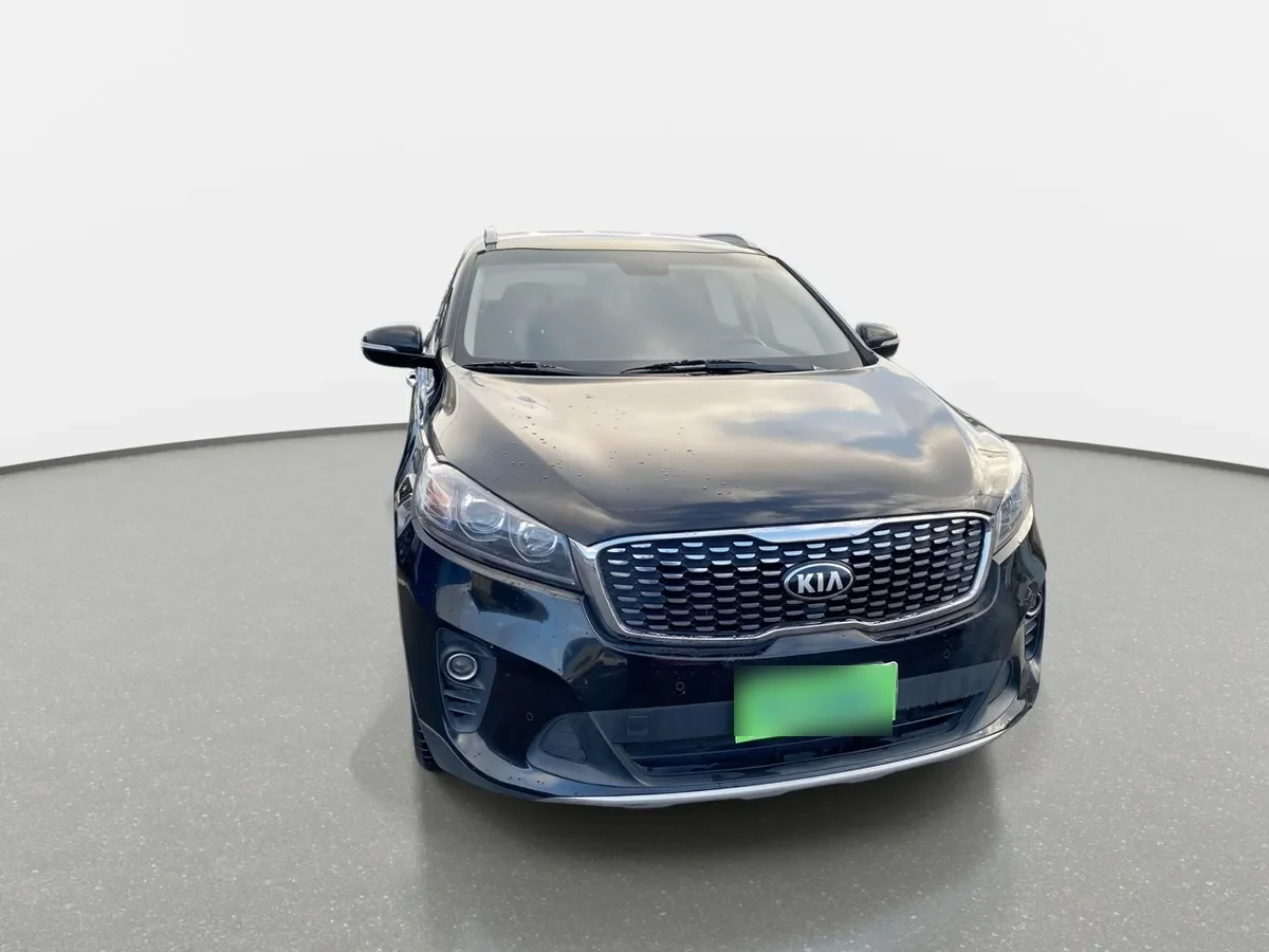 Kia Sorento 2.4 Ex 2wd Mt 5p año 2019