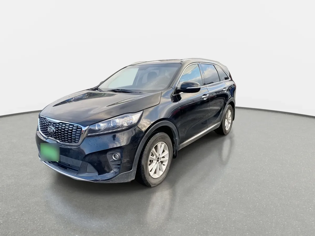 Kia Sorento 2.4 Ex 2wd Mt 5p año 2019