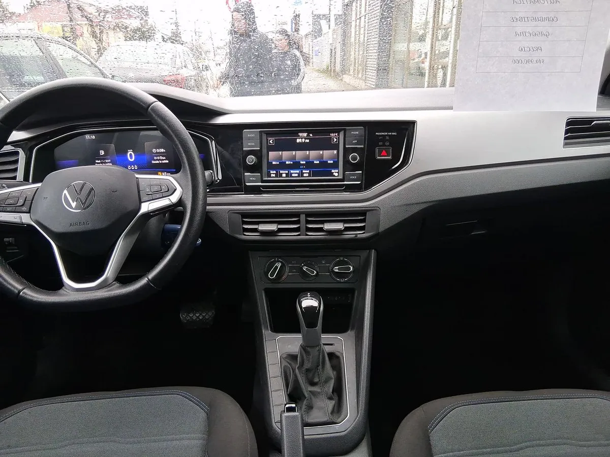 Volkswagen Nivus 1.0 Tsi Comfortline 4x2 At 5p año 2024