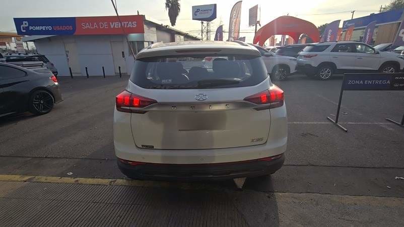 BAIC X35 1.5 Luxury 4x2 Mt 5p año 2023