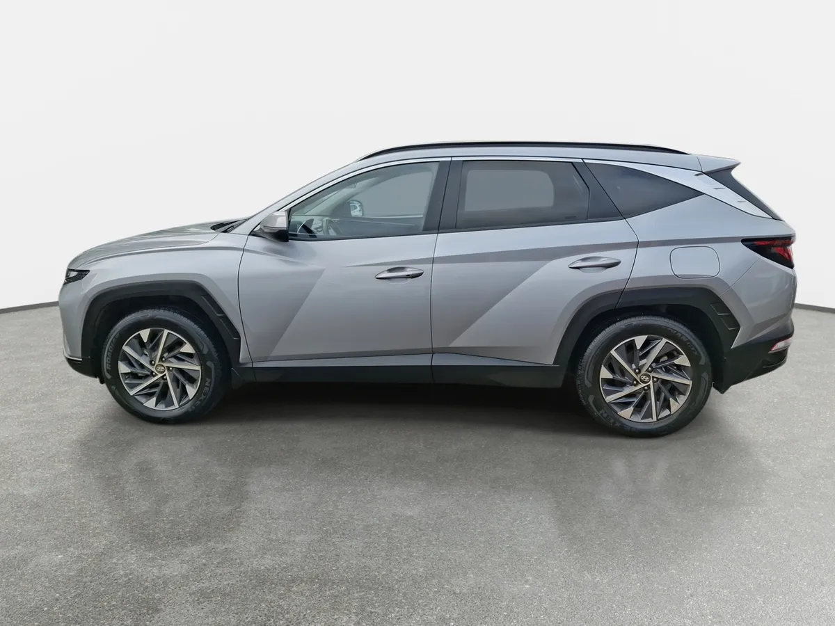 Hyundai Tucson 2.0 Nx4 Plus Fl 2wd At 5p año 2025