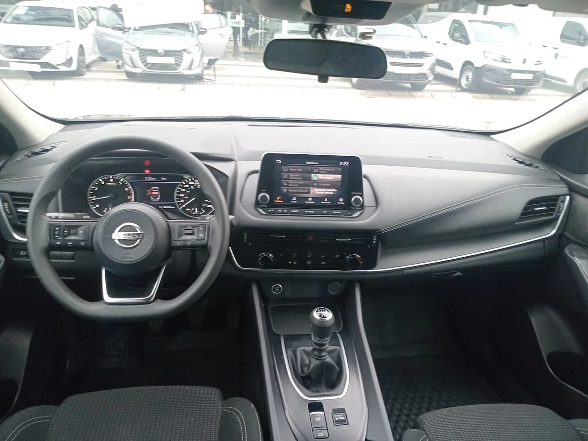 Nissan Qashqai 1.3t Advance 2wd Mt 5p año 2023