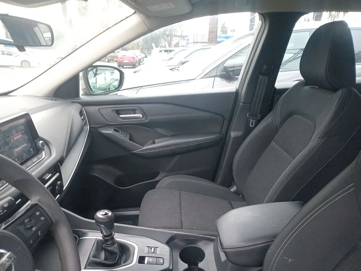Nissan Qashqai 1.3t Advance 2wd Mt 5p año 2023