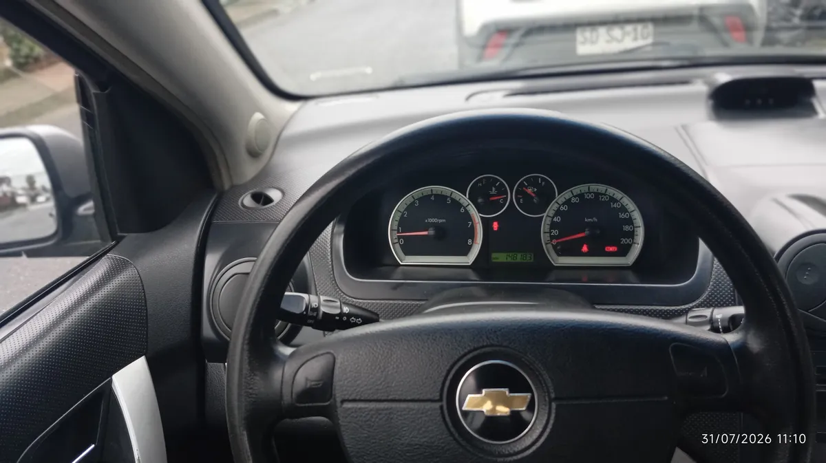 Chevrolet Aveo 1.4 Iii Ls Hb 3p Mt Ac año 2011