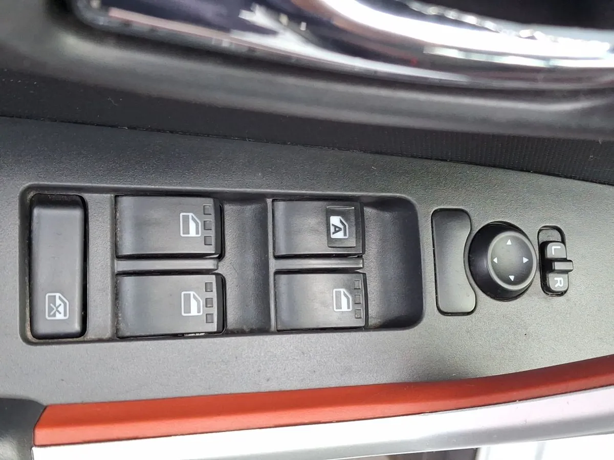 Toyota Raize 1.2 E 4x2 At 5p año 2022