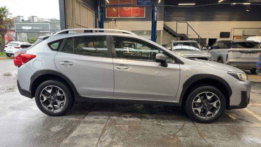 Subaru Xv 2.0i Awd Cvt At 5p año 2021