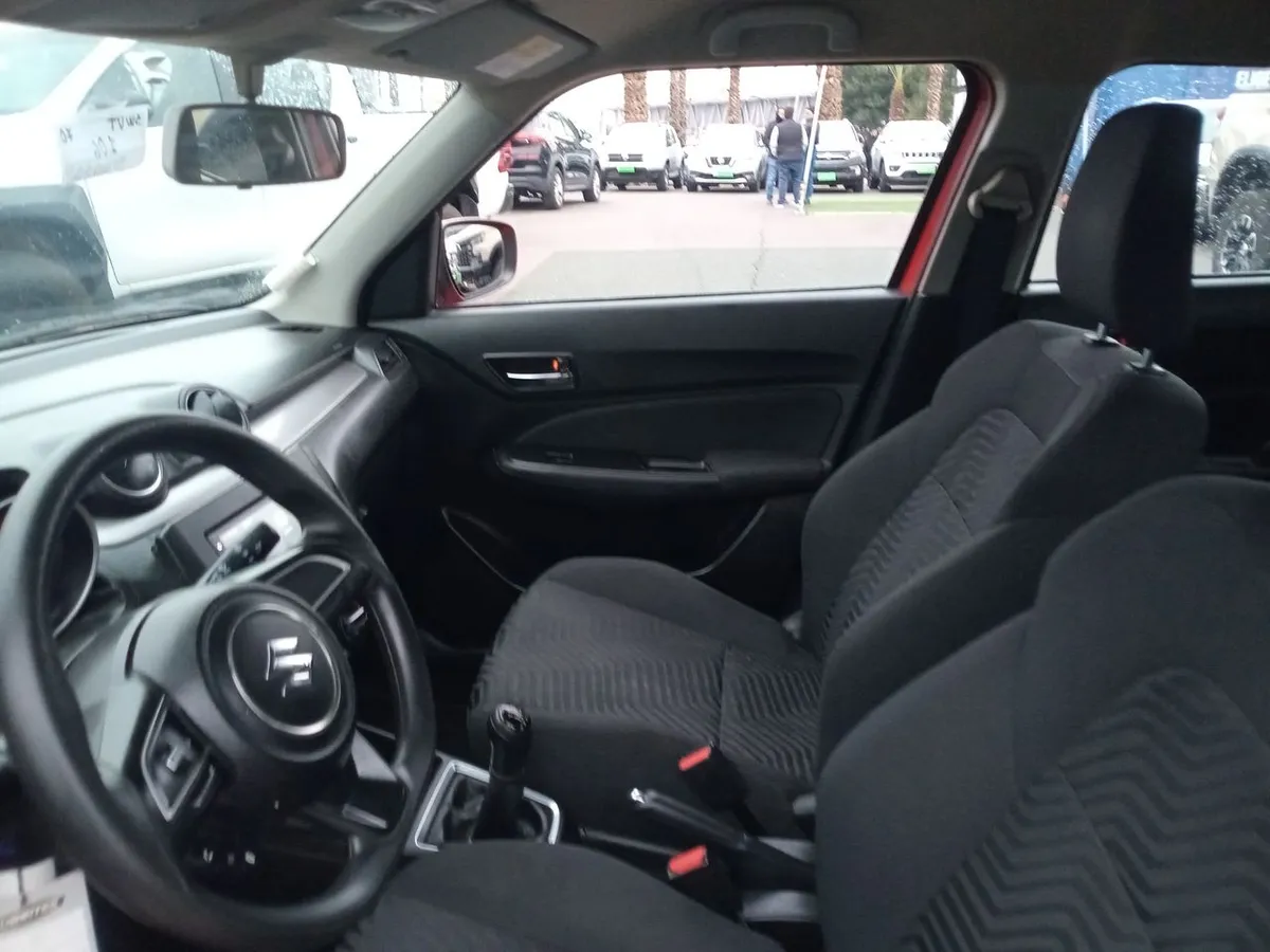Suzuki Swift 1.2 Gl Sport 4x2 Hb Mt 5p año 2023