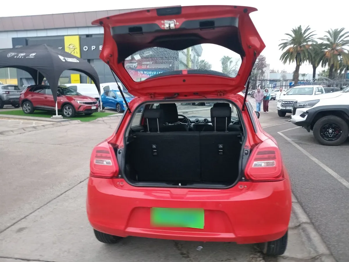 Suzuki Swift 1.2 Gl Sport 4x2 Hb Mt 5p año 2023