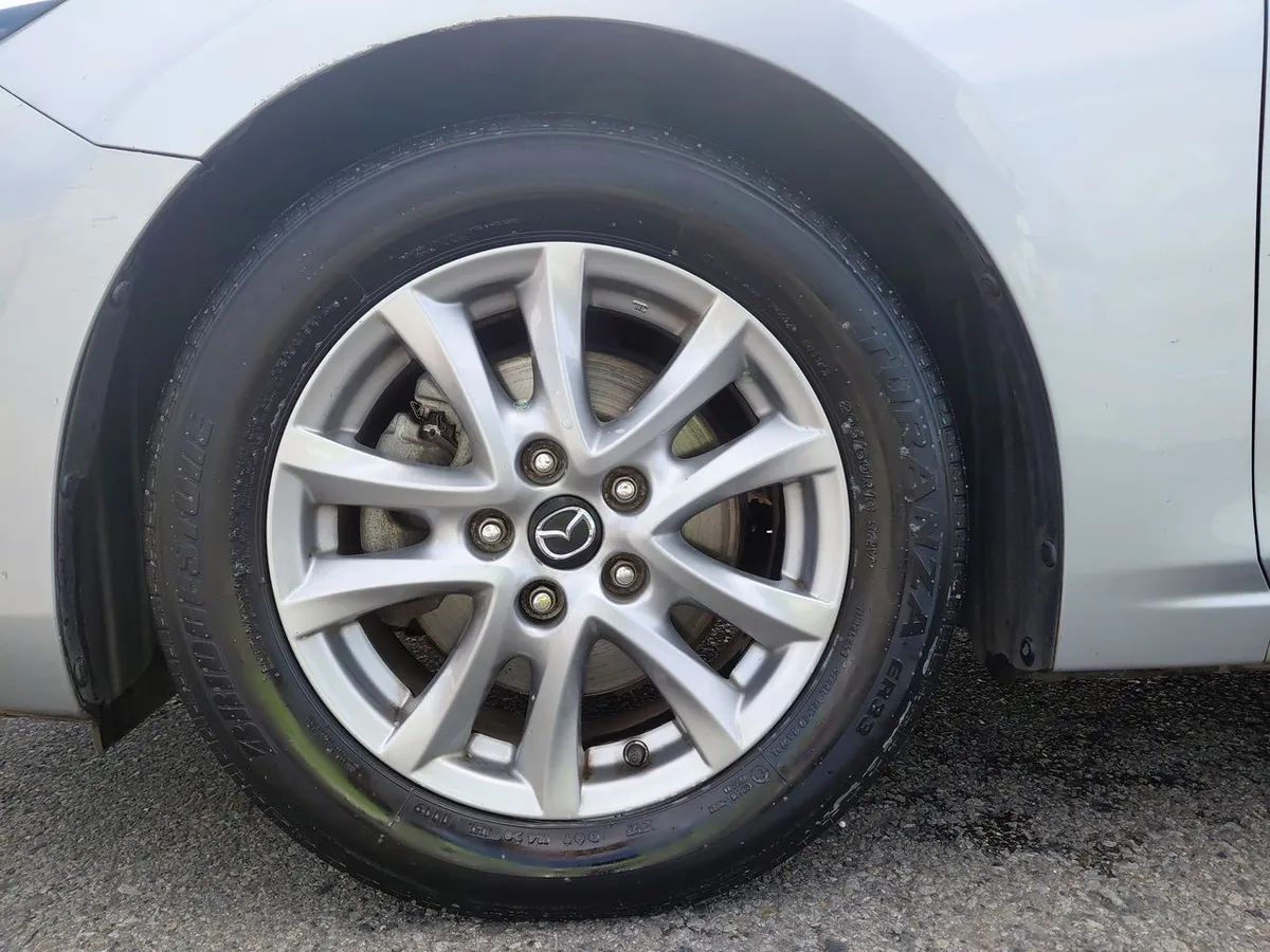 Mazda 3 2.0 Sport V Hb 6mt 5p año 2020