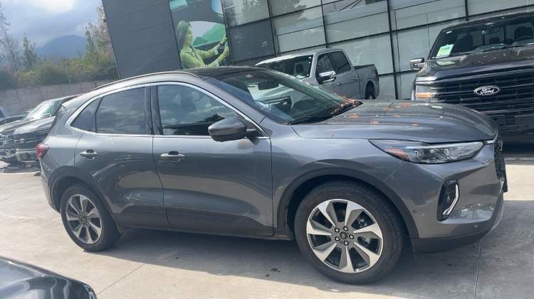 Ford Escape 2.0 Platinum Awd At 5p año 2024