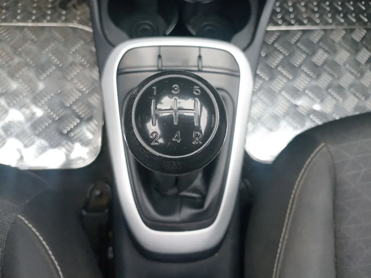 Kia Morning 1.2 Ex 4x2 Hb Abs Ac 5mt 5p año 2022