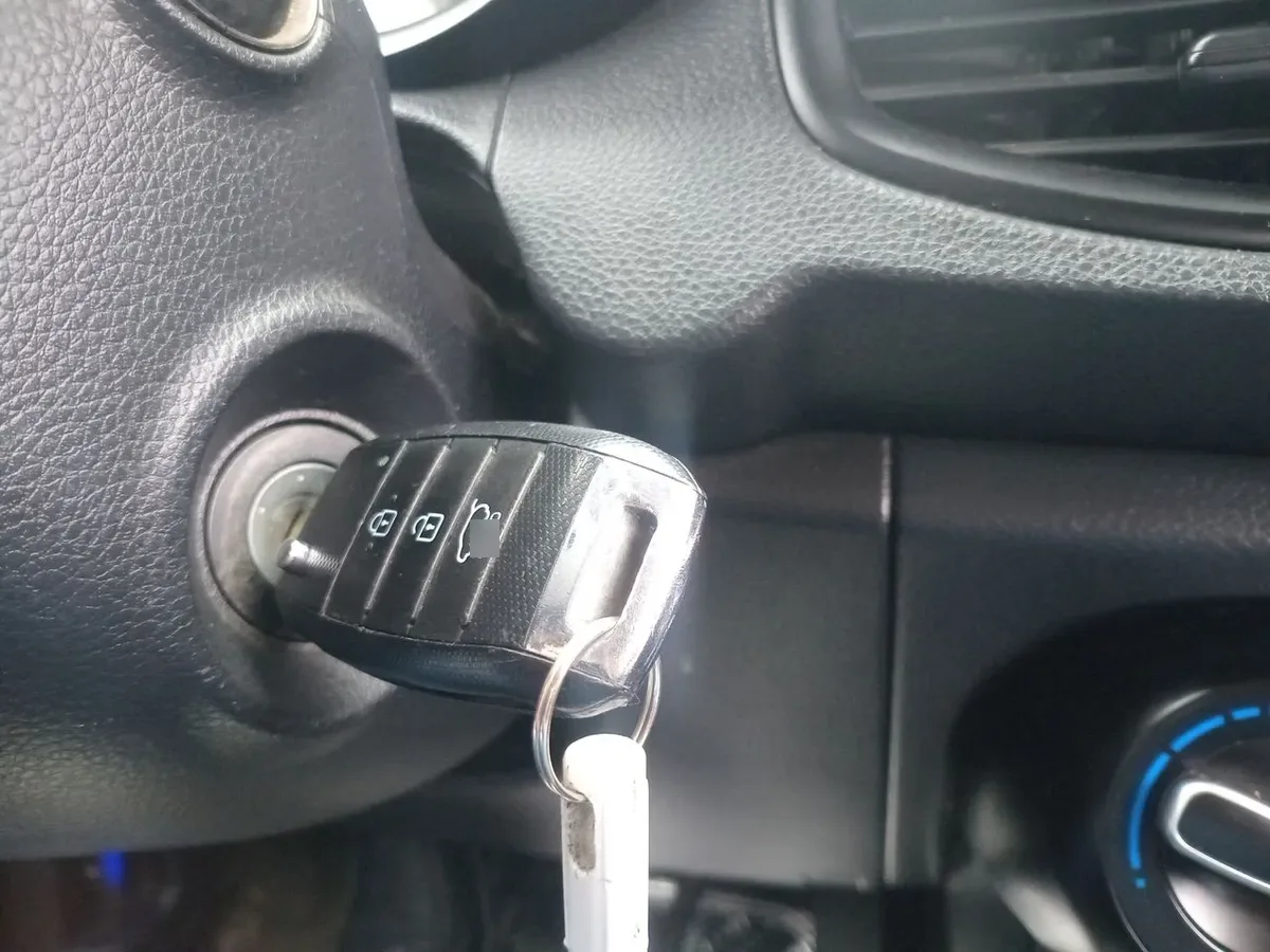 Kia Morning 1.2 Ex 4x2 Hb Abs Ac 5mt 5p año 2022
