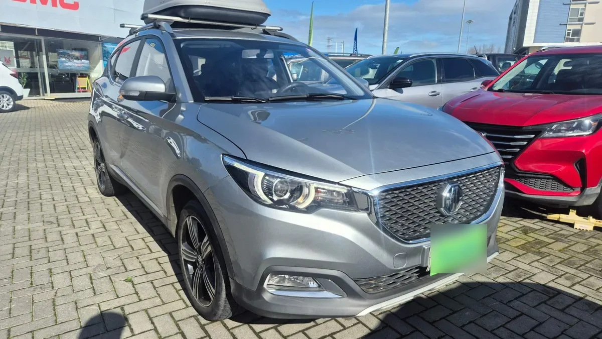 MG Mg Zs 1.5 Comfort 4x2 Mt 5p año 2022