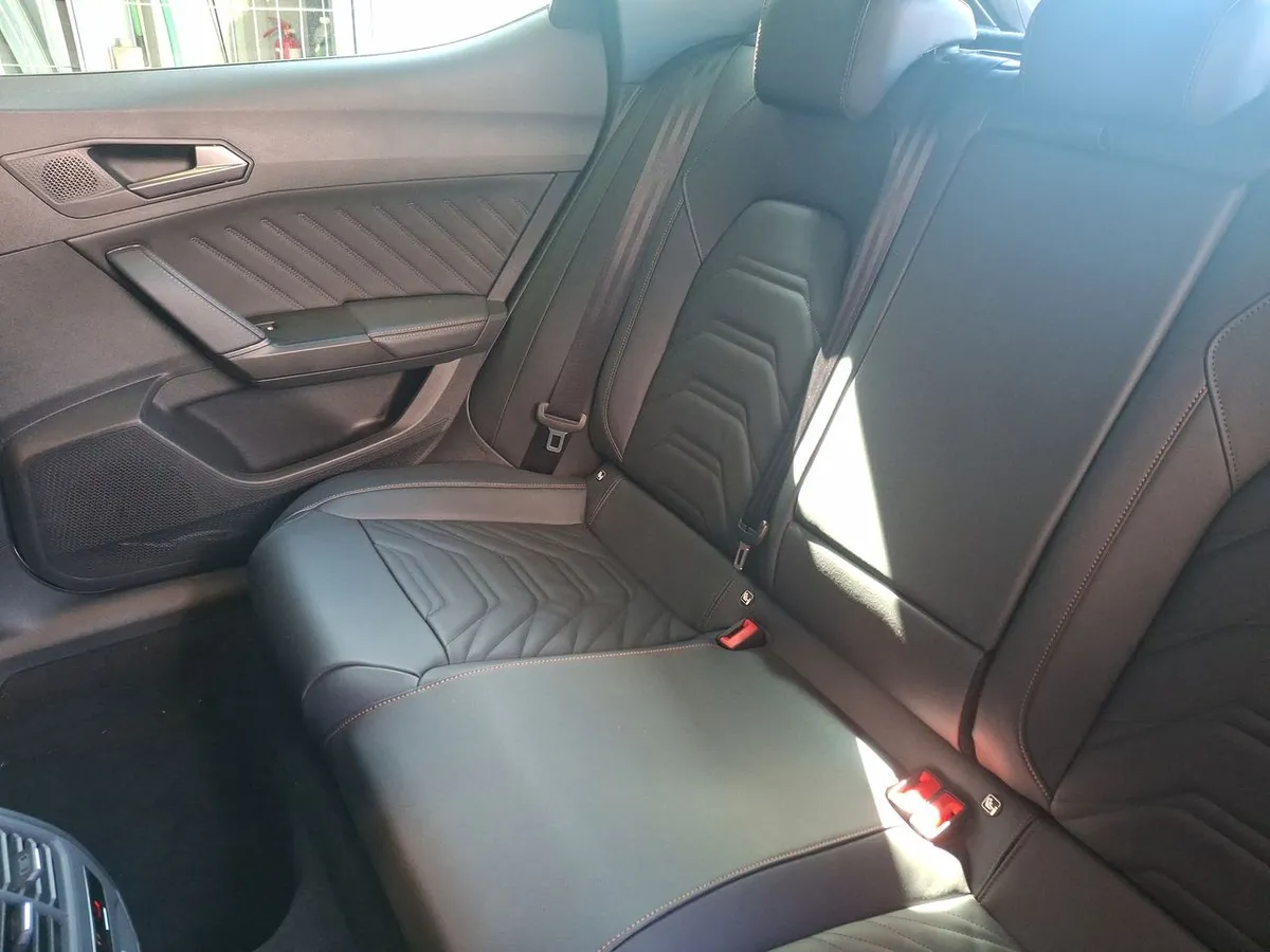Cupra Leon 2.0 Tsi Vz 4x2 Dsg At 5p año 2026