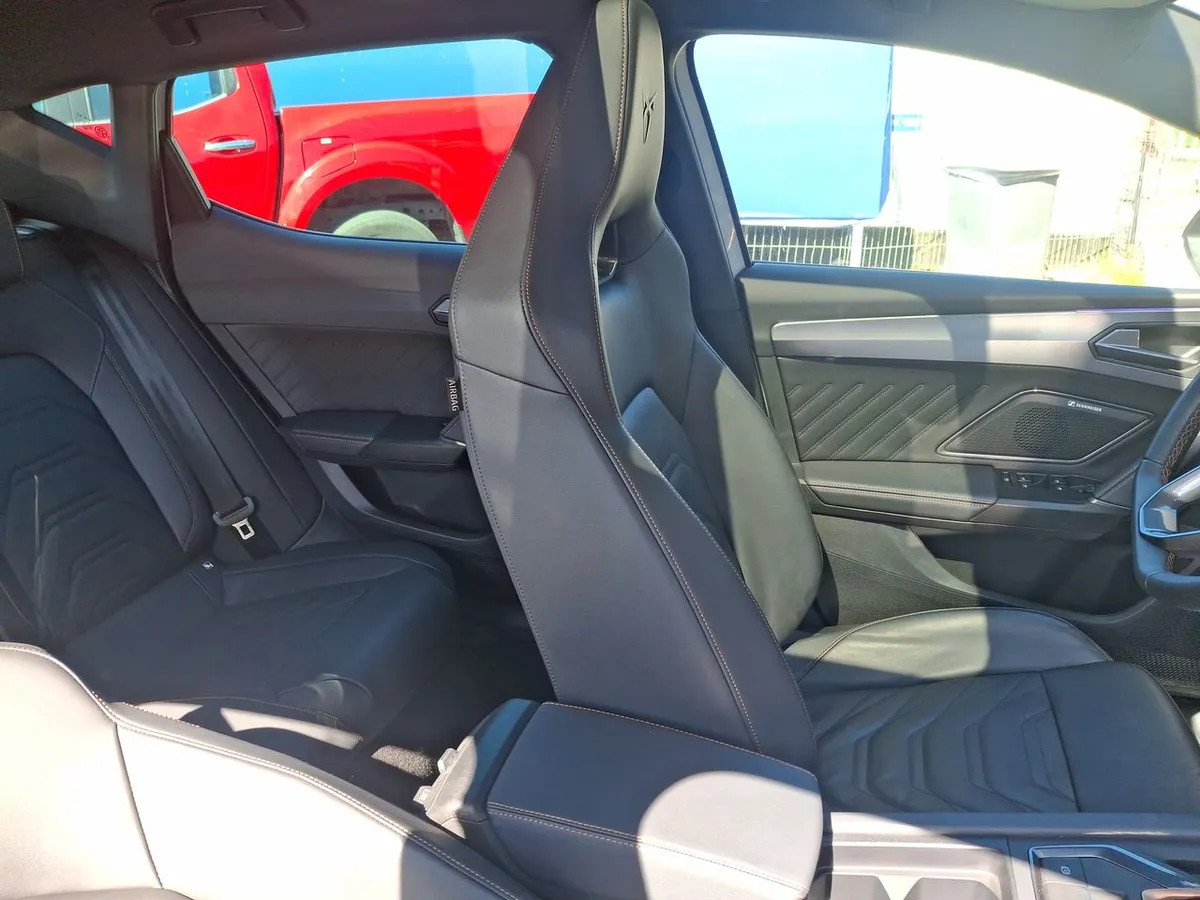 Cupra Leon 2.0 Tsi Vz 4x2 Dsg At 5p año 2026