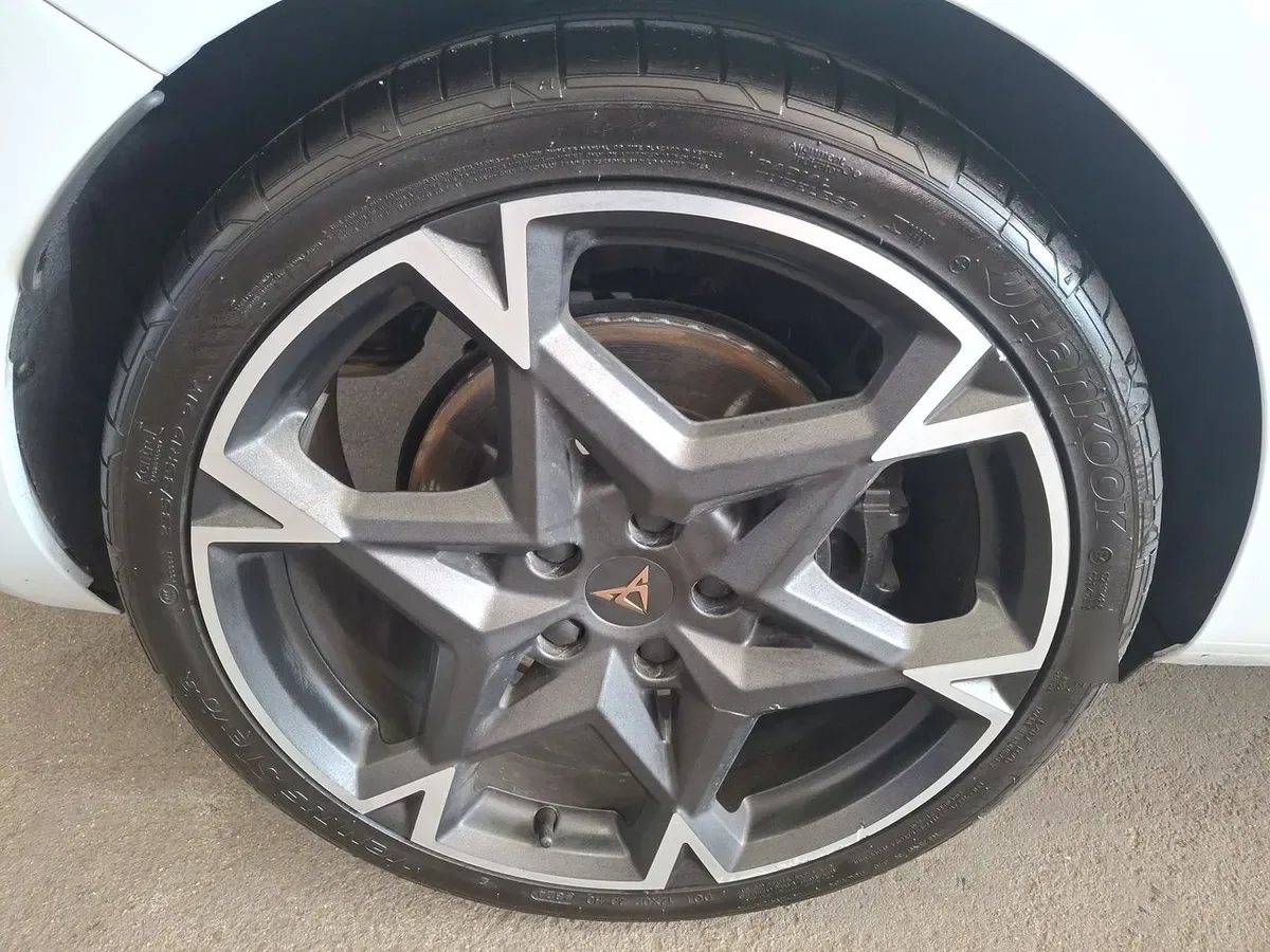 Cupra Leon 2.0 Tsi Vz 4x2 Dsg At 5p año 2026
