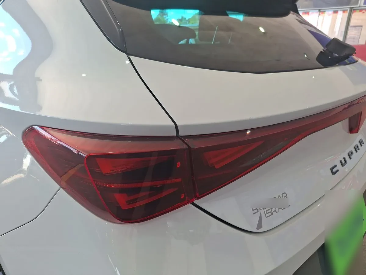 Cupra Leon 2.0 Tsi Vz 4x2 Dsg At 5p año 2026