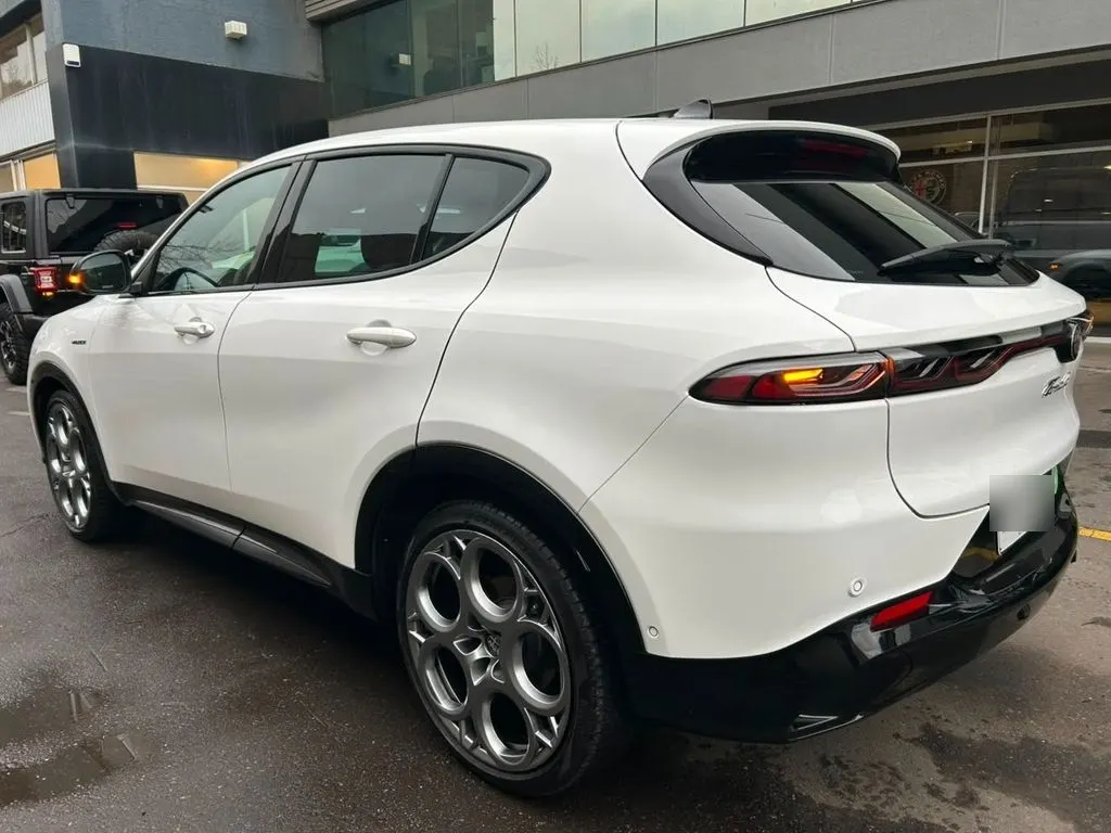 Alfa Romeo Tonale 1.5 Veloce Mhev 4x2 At 5p año 2025