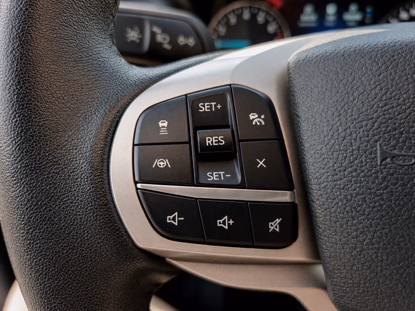 Ford Explorer Limited año 2023