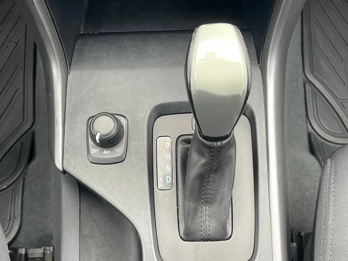 MAZDA BT-50 3.2 Dc Sdx High At 4x4 Diesel año 2022