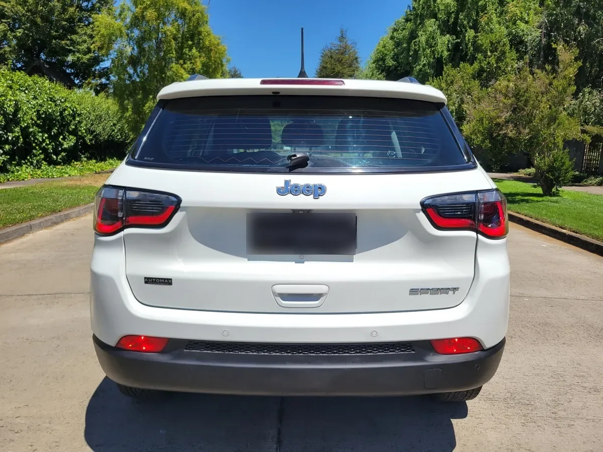 JEEP COMPASS 2.4 Sport At año 2021