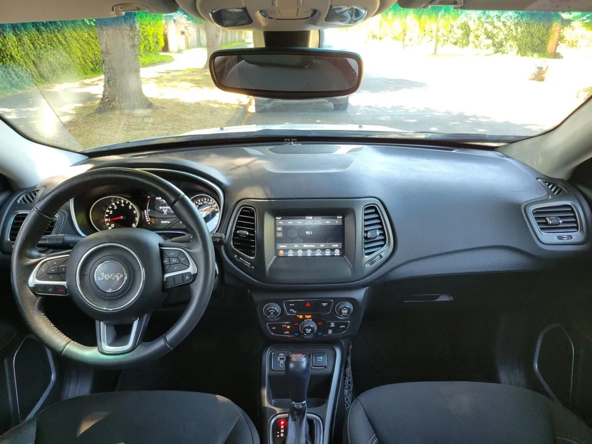 JEEP COMPASS 2.4 Sport At año 2021