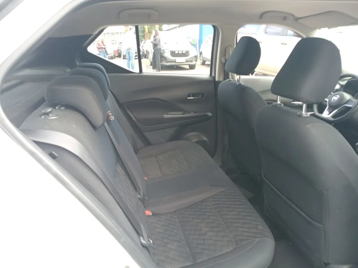 Nissan Kicks 1.6 Sense Mt 5p año 2022