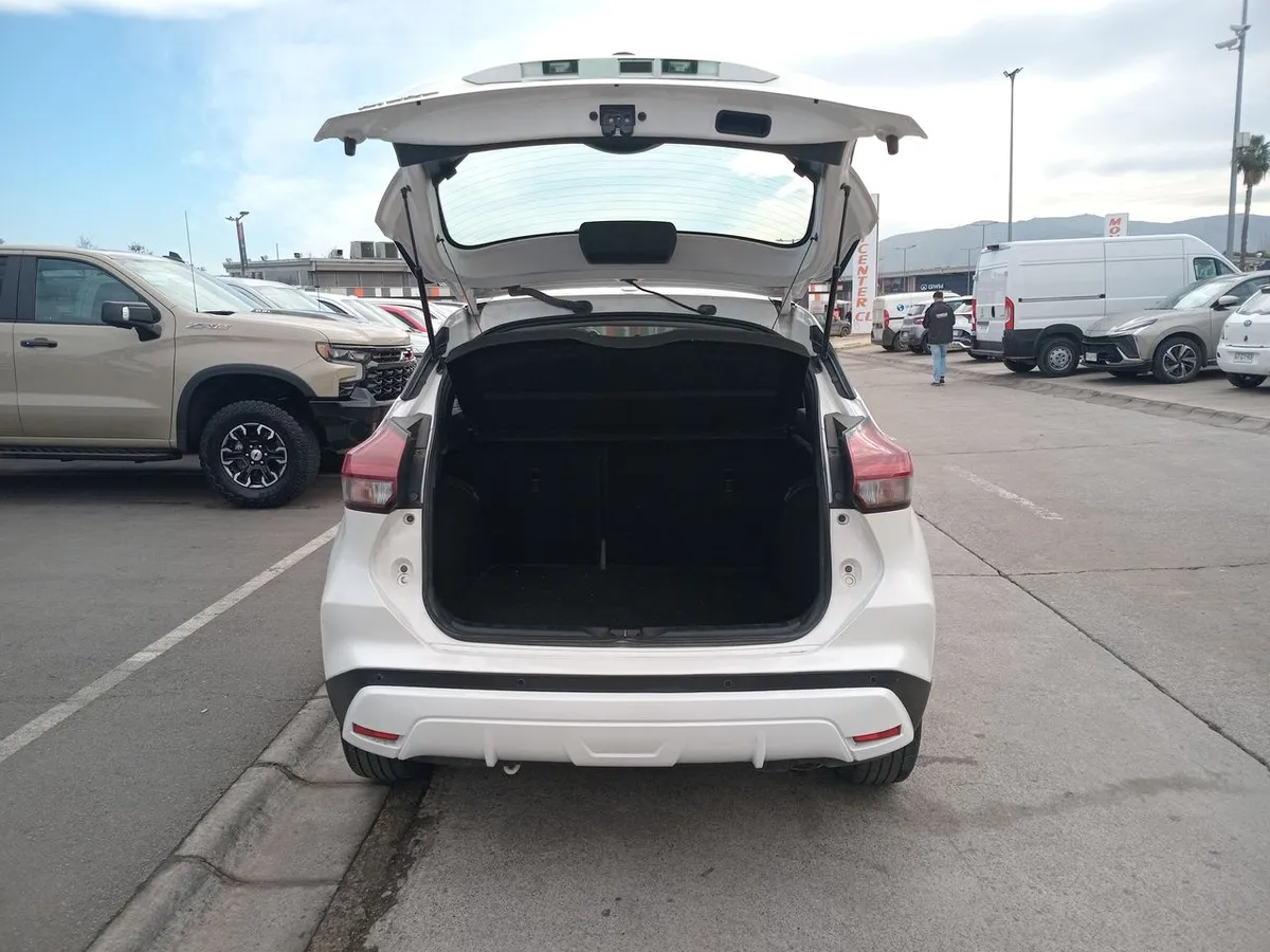 Nissan Kicks 1.6 Sense Mt 5p año 2022