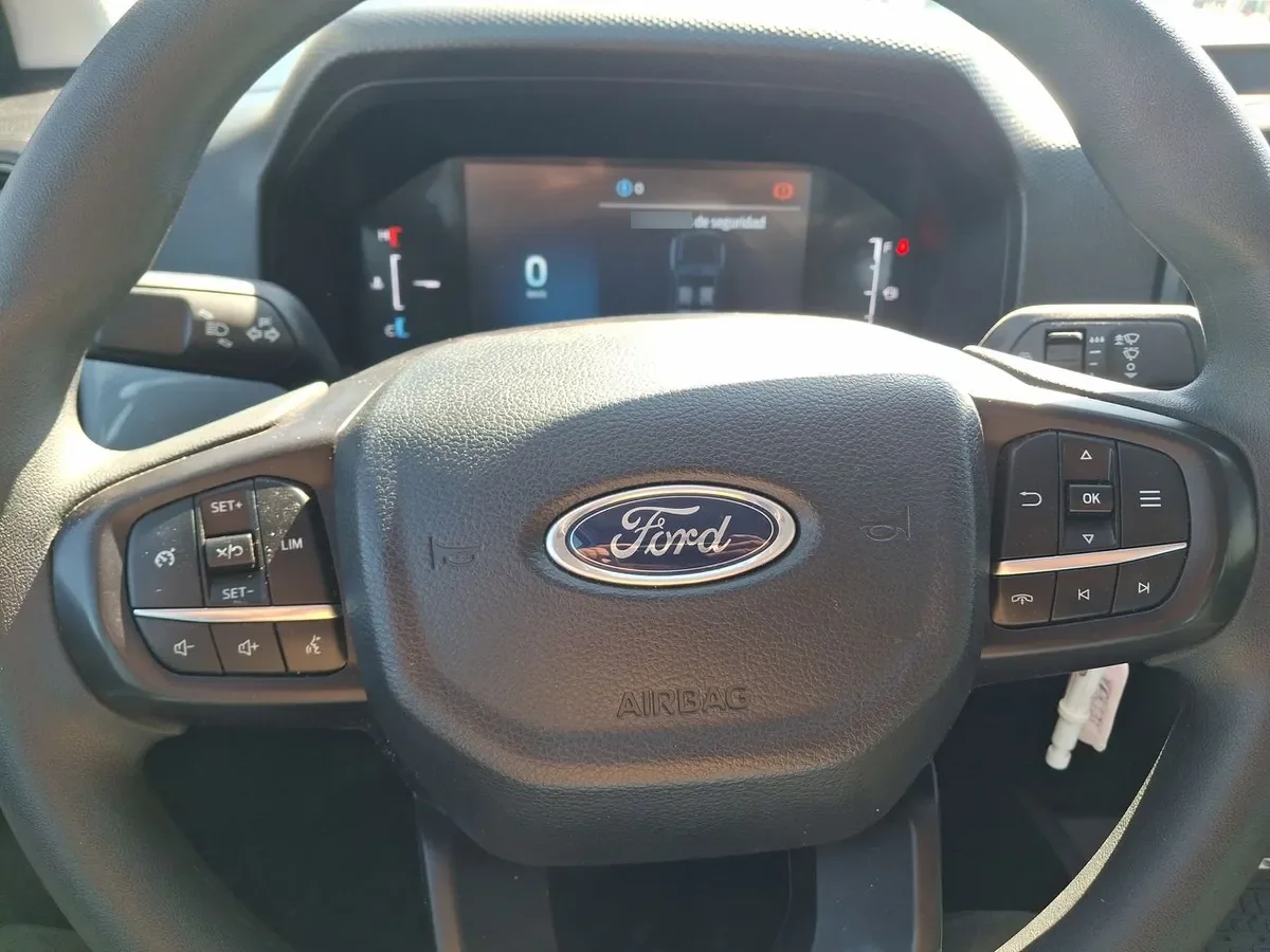 Ford Ranger 2.0 Xls Diesel 4x2 Dob. Cab. Mt 4p año 2026