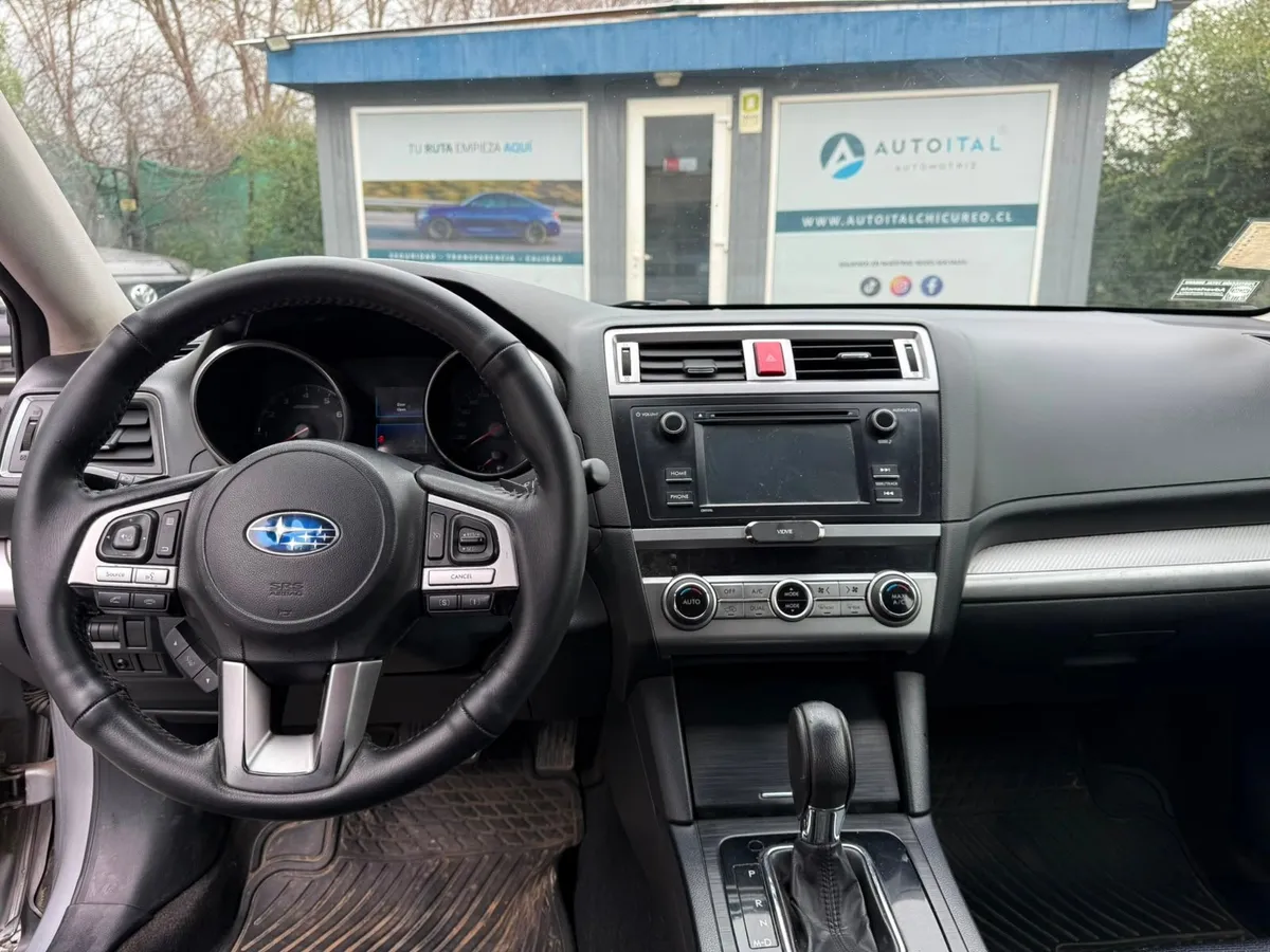 SUBARU OUTBACK 2.5 Cvt Xs At año 2017
