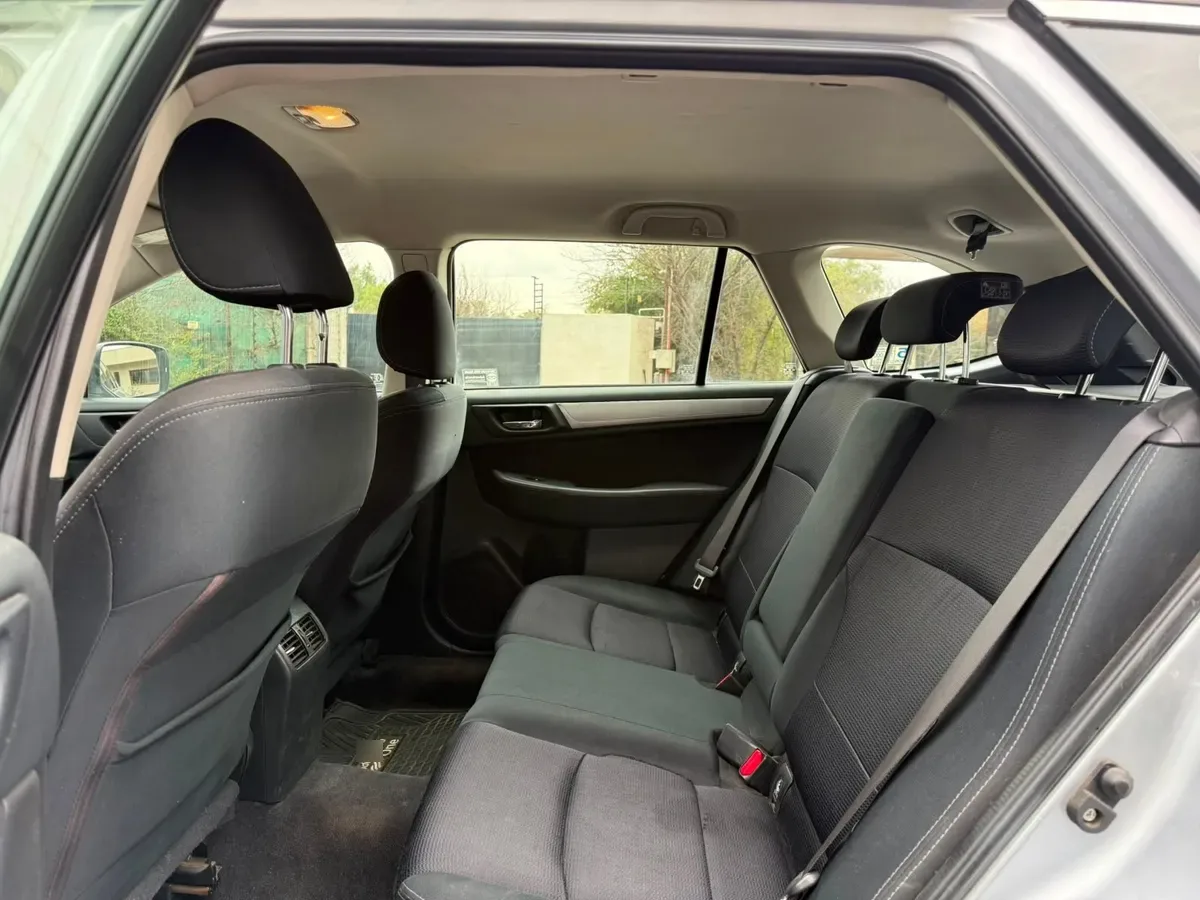 SUBARU OUTBACK 2.5 Cvt Xs At año 2017