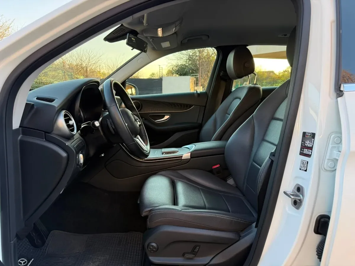 MERCEDES BENZ C200 Otra año 2022