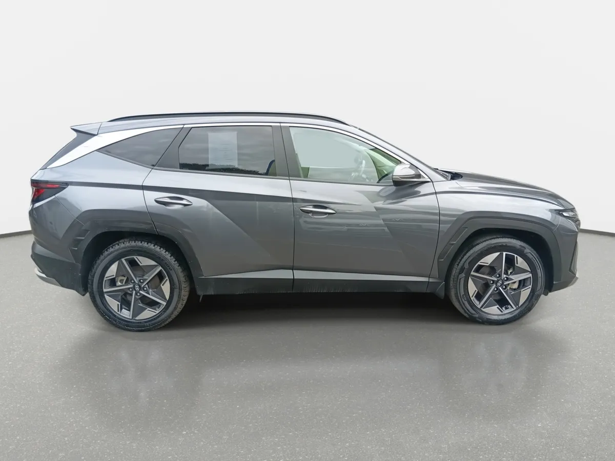 Hyundai Tucson 2.0 Nx4 Plus Fl Diesel 2wd At 5p año 2025