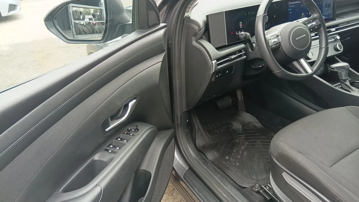 Hyundai Tucson 2.0 Nx4 Plus Fl Diesel 2wd At 5p año 2025